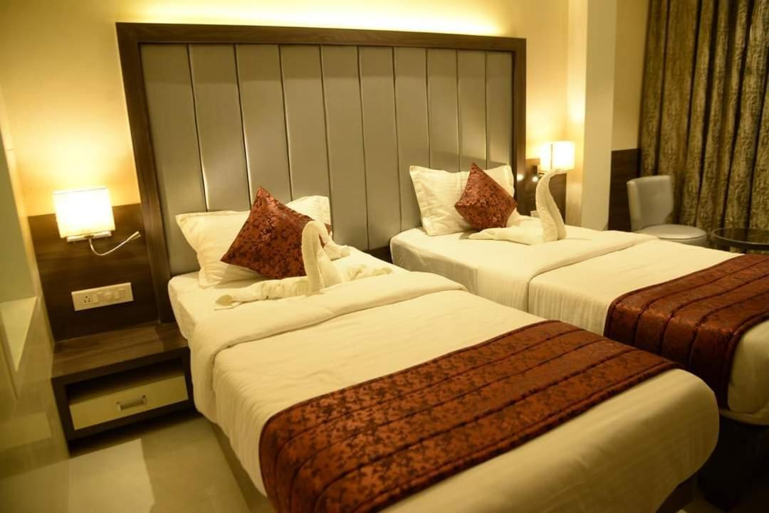 Hotel Suyog Residency Navi Mumbai Dış mekan fotoğraf